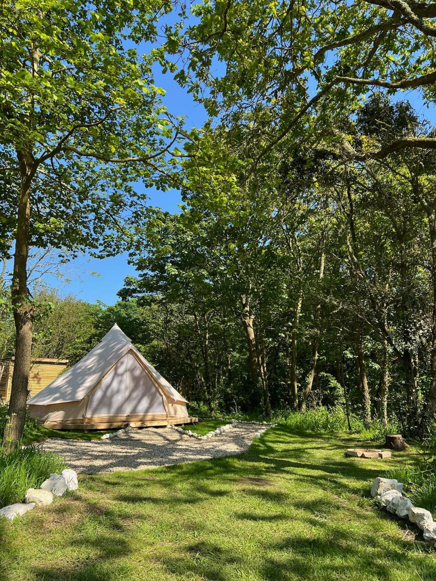 Glamping At Camp Corve Hotel Chale Exterior photo
